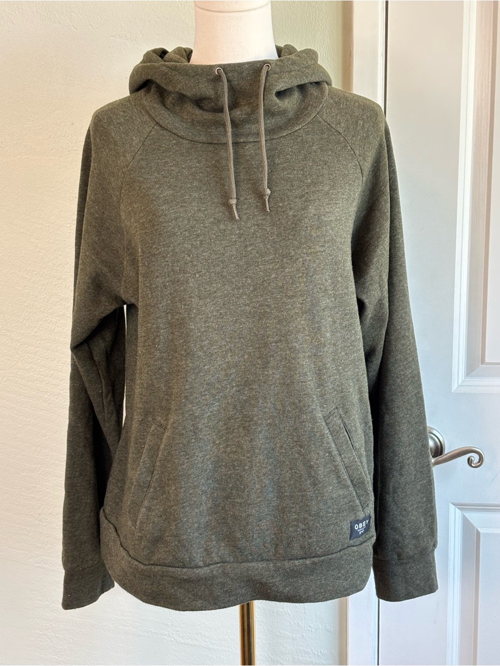Bundle 2/$30! Obey Olive Green Pullover Hoodie Excellent Condition M
